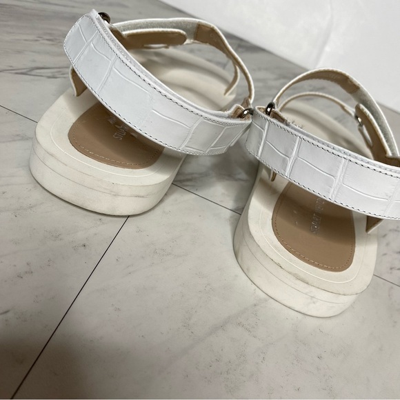 Stuart Weitzman Vail White Crocodile Sport Sandal 7B - Picture 4 of 13